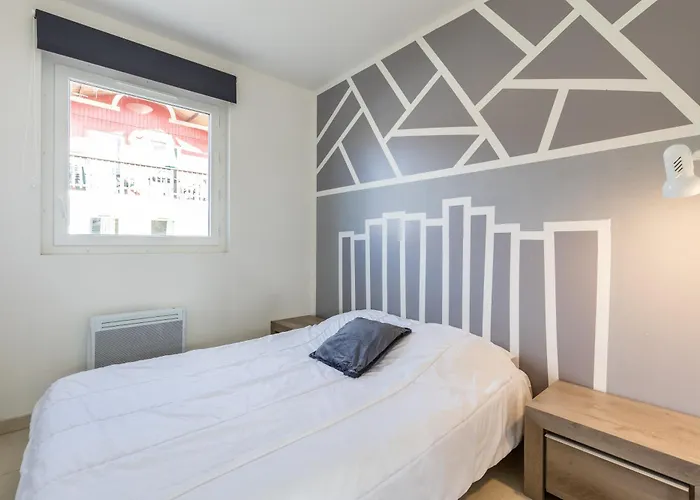 Bois De Biscarrosse بارينتس إن بورن