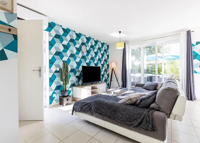 بيت للعطل Bois De Biscarrosse *